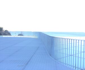 「小さな声」-ハンバートハンバート- 助けを求めたくてもできないときに救いになる曲。