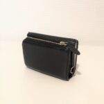 ミニウォレット(三つ折り財布)を使ってみたら、荷物が減っていい感じです。