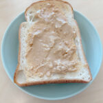 ピーナッツバターは、おやつでおいしい、料理の幅も広がる。頼もしいアイテムです